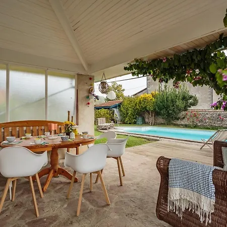 Les Lys - Avec Piscine Et Grand Jardin Holiday home