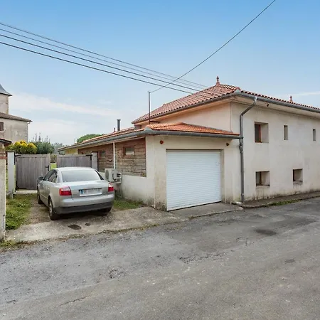 Holiday home Les Lys - Avec Piscine Et Grand Jardin *